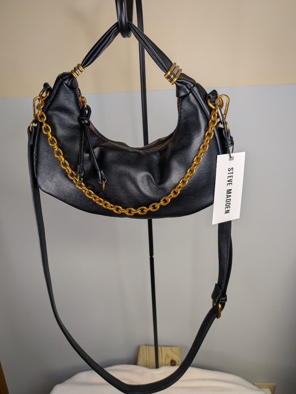 NWT Steve Madden BPAULEY Black Crescent Hobo Bag Gold Chain